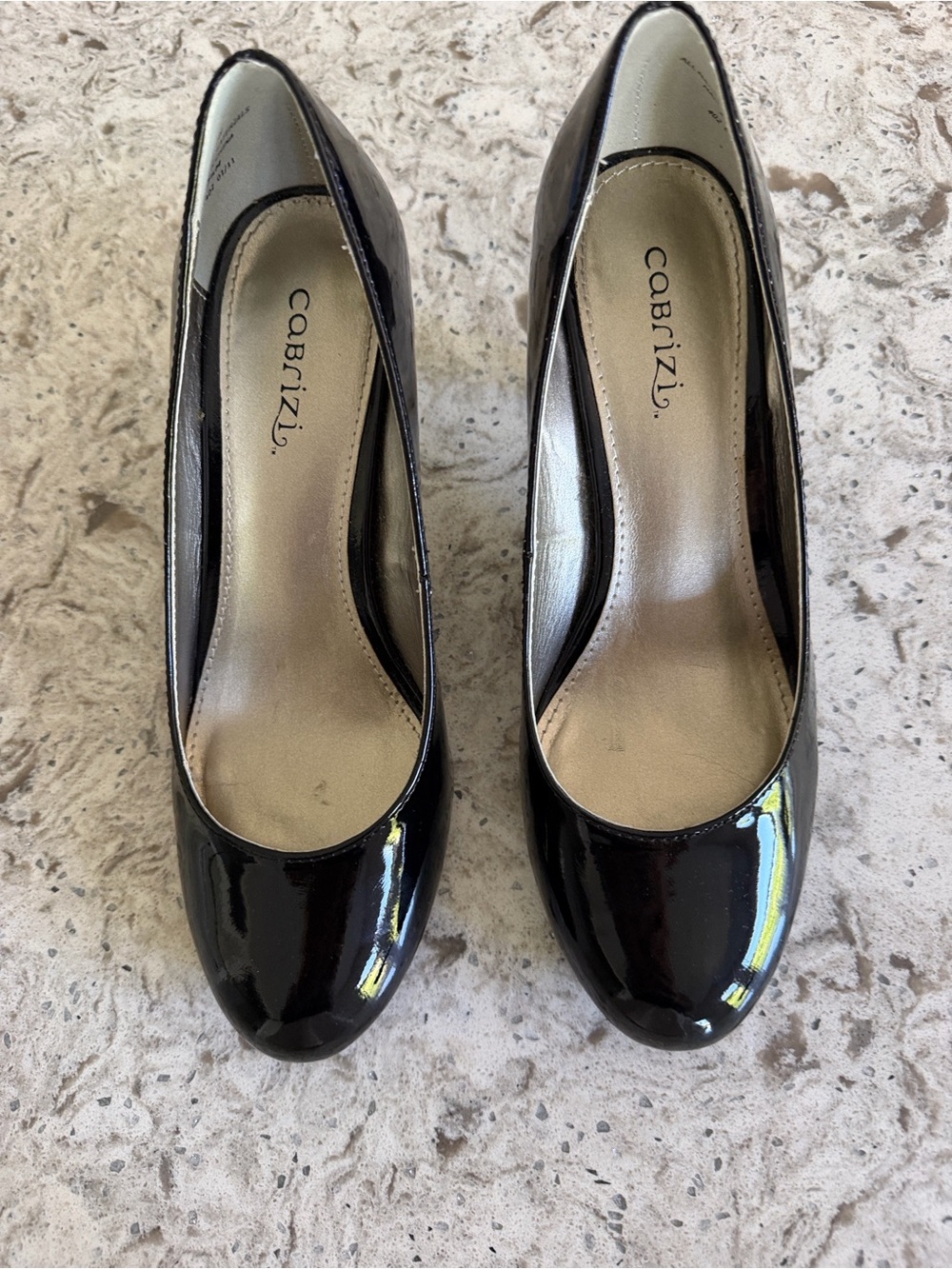 NWT Black Patent Leather Round-Toe Pumps